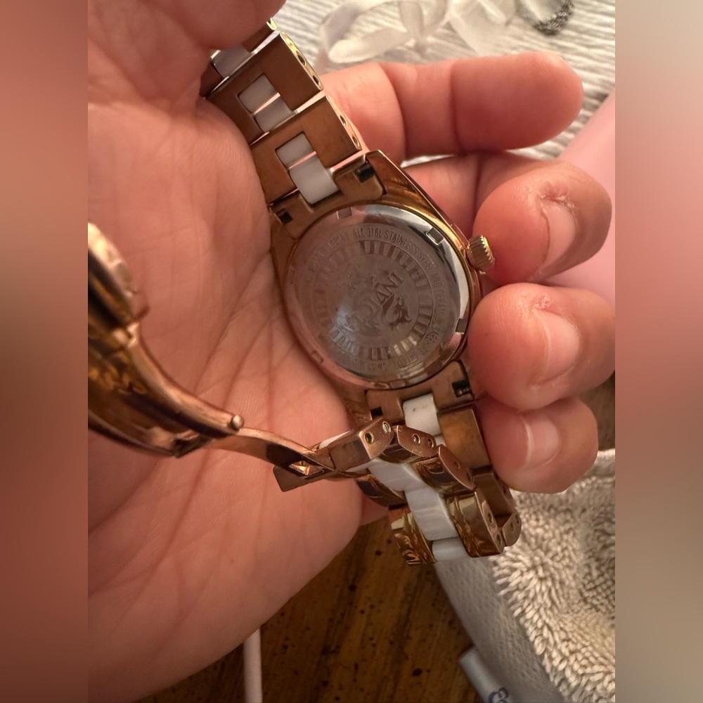 I Am Not Using No More Instant Of Apple Watch. - image 4